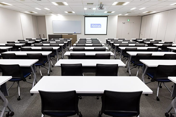 セミナールーム4